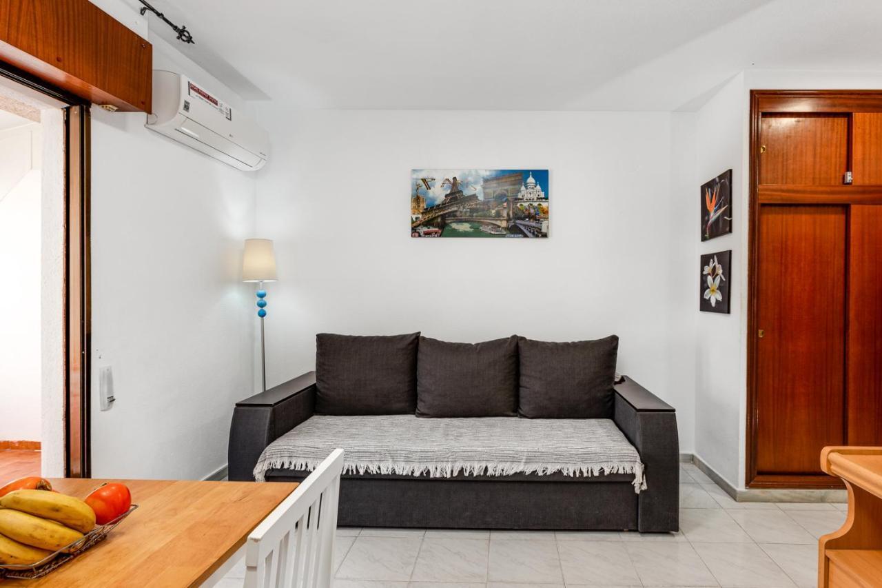 Estudio Joven Pura Torrevieja Exterior photo